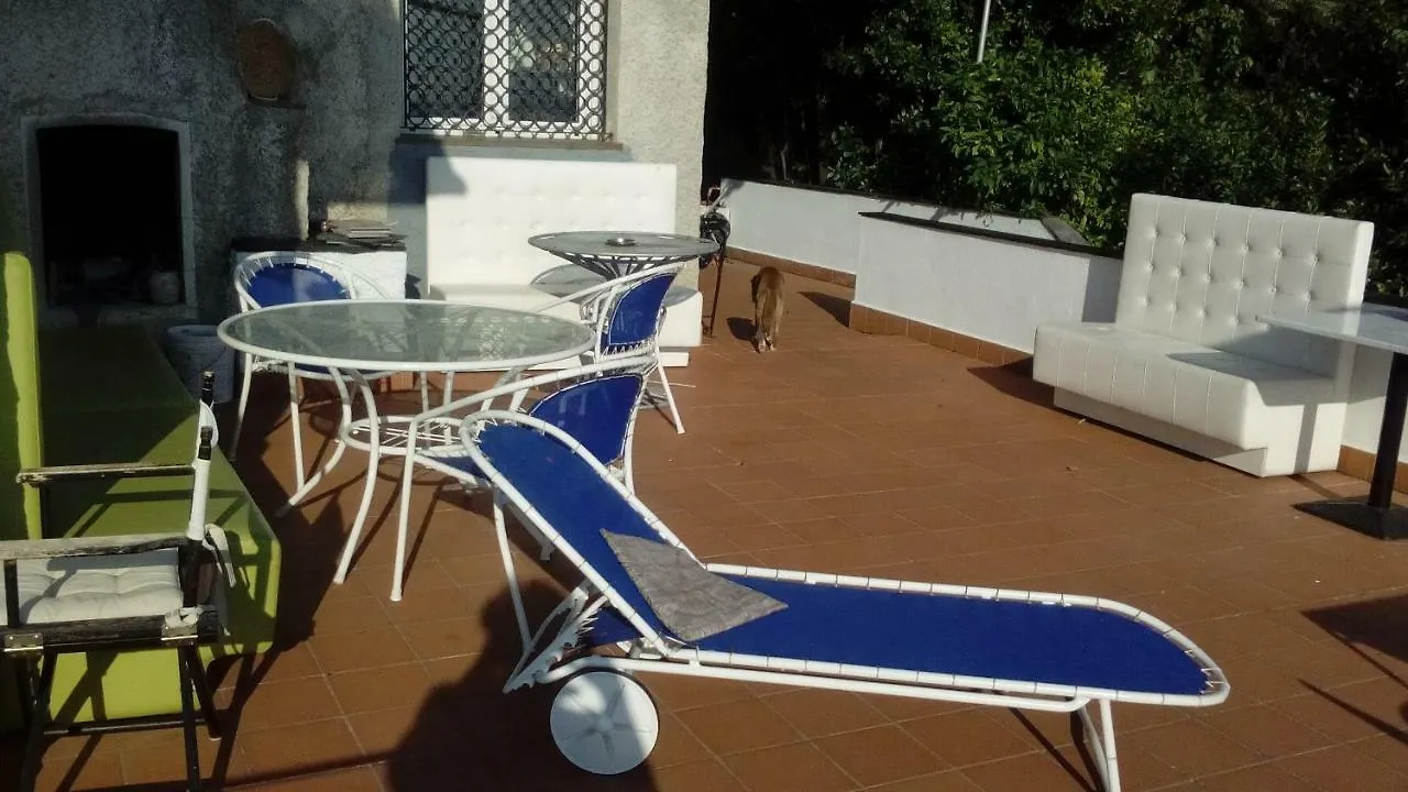 Il Capriolo Bed & Breakfast Celle Ligure