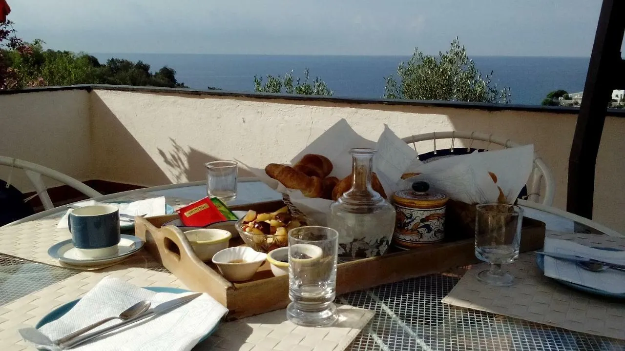 Il Capriolo Bed & Breakfast Celle Ligure Italy